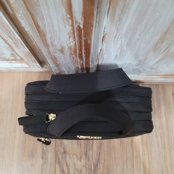 NWT Disney Mickey Mouse Mini Handbag - Picture 3 of 6